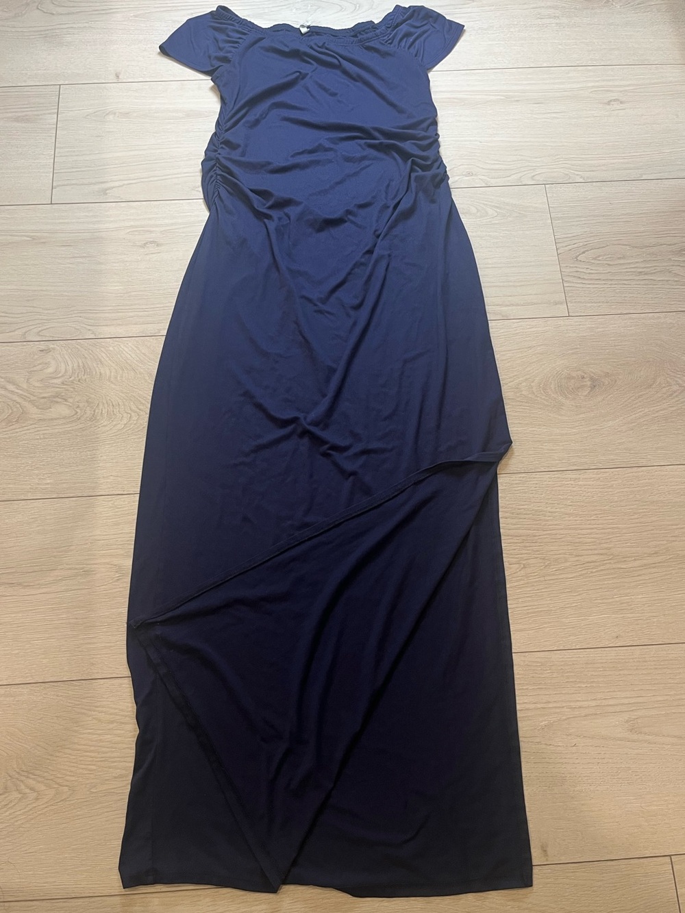 mother bee maternity dress Maxi Rouge Deep Side Navy Size L Off Shoulder